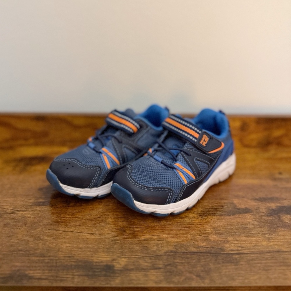 Stride Rite Made 2 Play Journey Sneakers